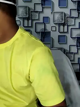 Snapshot of Hot_Bhabi08 chatting on May 23, 2026, 8:02 am Hot Bhabi08 online show from May 23, 2026, 8:02 am