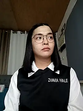 Snapshot of zhaviahale21 chatting on March 17, 2026, 7:39 pm zhaviahale21 online show from March 17, 2026, 7:39 pm