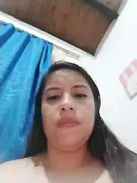 Snapshot of lisseth chatting on February 12, 2025, 2:45 am lisseth online show from February 12, 2025, 2:45 am