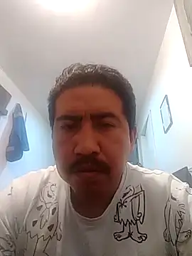 Snapshot of Loco1407 chatting on November 1, 2025, 5:47 am Loco1407 online show from November 1, 2025, 5:47 am