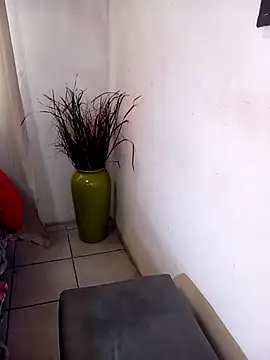 Snapshot of DickDiva1 chatting on December 5, 2025, 11:09 am DickDiva1 online show from December 5, 2025, 11:09 am