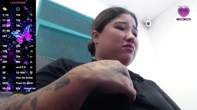 Snapshot of Gabycutee chatting on October 24, 2025, 9:36 pm Gabycutee online show from October 24, 2025, 9:36 pm