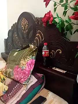 Raju4173 online show from March 19, 2026, 5:24 pm