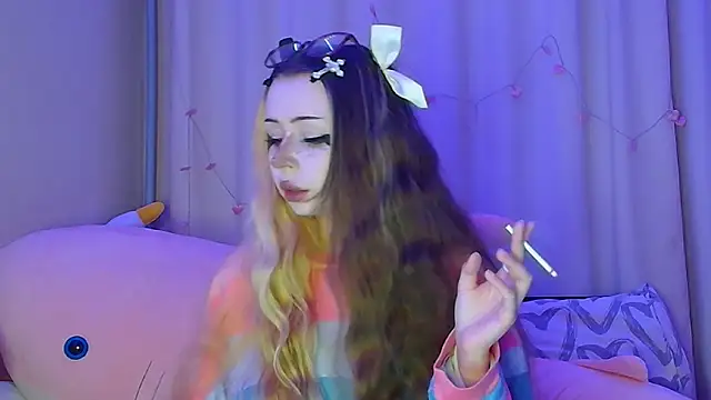 suemeow online show from October 13, 2025, 11:16 pm