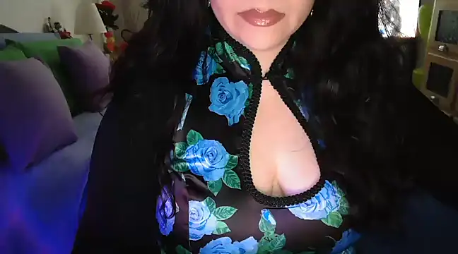 Snapshot of CronacaErotica chatting on February 10, 2025, 2:26 pm CronacaErotica online show from February 10, 2025, 2:26 pm