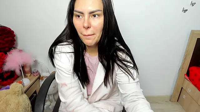 Snapshot of kilenyapatrice chatting on May 28, 2026, 11:38 am kilenyapatrice online show from May 28, 2026, 11:38 am