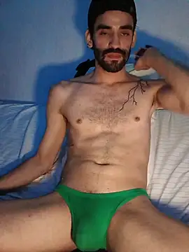 johngil0995 online show from December 2, 2025, 12:07 pm