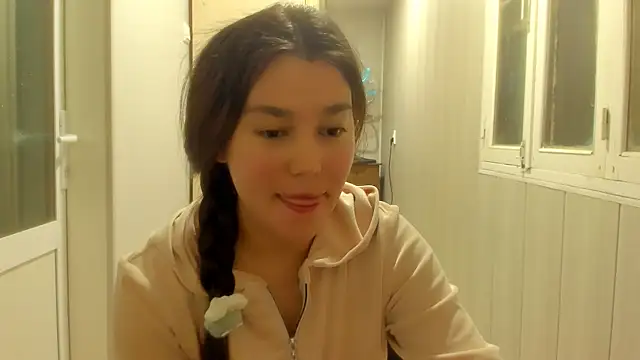 LunaXmii online show from November 1, 2025, 11:31 pm