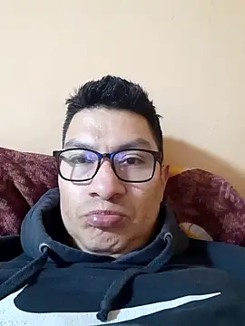 Snapshot of gioarcangel chatting on February 7, 2025, 3:45 am gioarcangel online show from February 7, 2025, 3:45 am