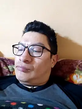 Snapshot of gioarcangel chatting on January 6, 2025, 3:42 am gioarcangel online show from January 6, 2025, 3:42 am