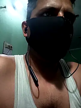 Snapshot of pure-love chatting on June 6, 2026, 12:10 pm pure-love online show from June 6, 2026, 12:10 pm