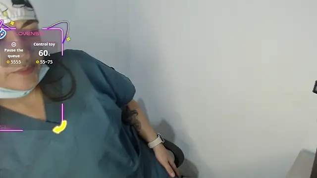 Snapshot of Shianrose chatting on February 7, 2026, 11:02 pm Shianrose online show from February 7, 2026, 11:02 pm