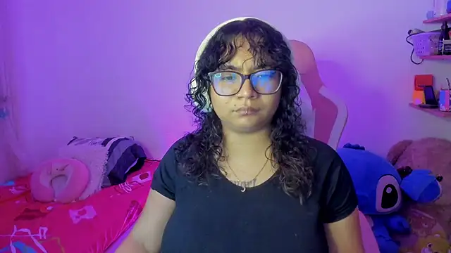 im angels77 online show from December 16, 2025, 3:33 am