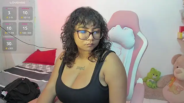 im angels77 online show from September 30, 2025, 3:34 am