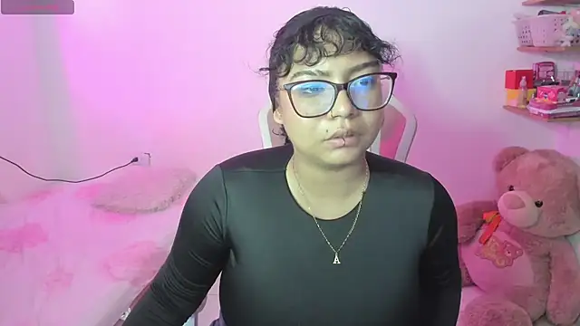 im angels77 online show from September 12, 2025, 3:17 am