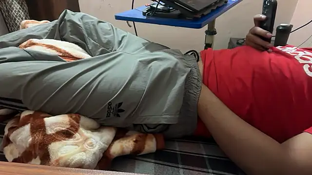 Snapshot of sexyboy09 chatting on October 25, 2025, 6:45 am sexyboy09 online show from October 25, 2025, 6:45 am