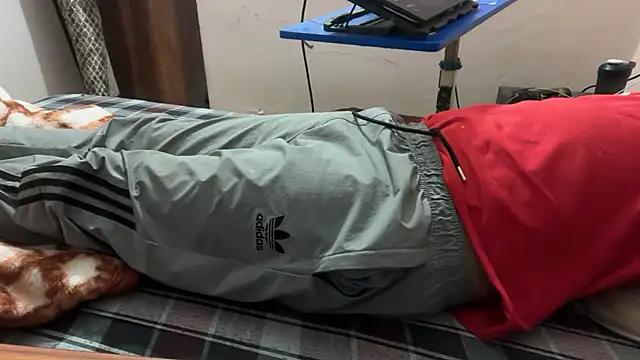 Snapshot of sexyboy09 chatting on October 25, 2025, 6:52 pm sexyboy09 online show from October 25, 2025, 6:52 pm