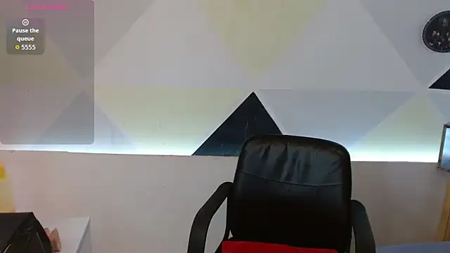 Snapshot of NatashaDormat chatting on November 25, 2025, 1:22 pm NatashaDormat online show from November 25, 2025, 1:22 pm