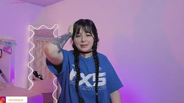 Snapshot of hina_tay chatting on November 13, 2025, 3:21 am hina tay online show from November 13, 2025, 3:21 am