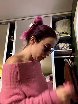 Snapshot of MagdalenaMedusa chatting on November 7, 2025, 8:41 am MagdalenaMedusa online show from November 7, 2025, 8:41 am