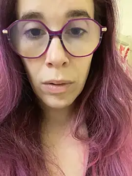 Snapshot of MagdalenaMedusa chatting on December 2, 2025, 7:43 am MagdalenaMedusa online show from December 2, 2025, 7:43 am