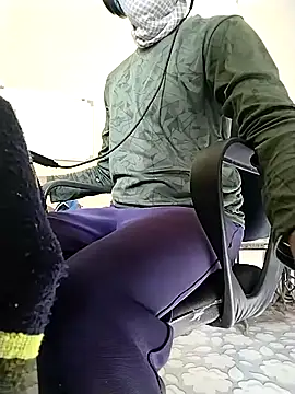 hotboy22 online show from November 13, 2025, 7:34 am