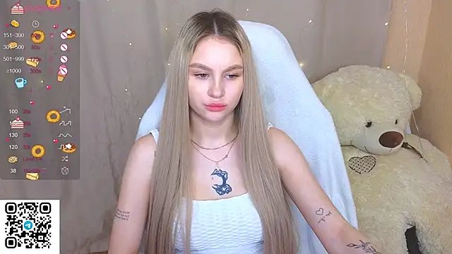 Snapshot of doll_barbieee chatting on October 19, 2025, 12:19 pm doll barbieee online show from October 19, 2025, 12:19 pm