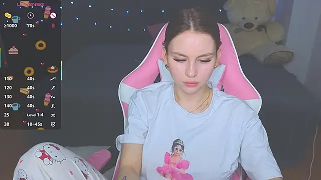 Snapshot of doll_barbieee chatting on March 19, 2026, 10:54 pm doll barbieee online show from March 19, 2026, 10:54 pm