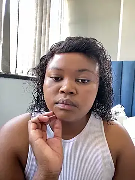 Curveysinaa online show from February 2, 2026, 8:35 am