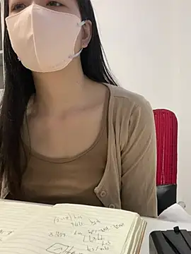 Claire xixi1 online show from August 5, 2026, 12:59 am