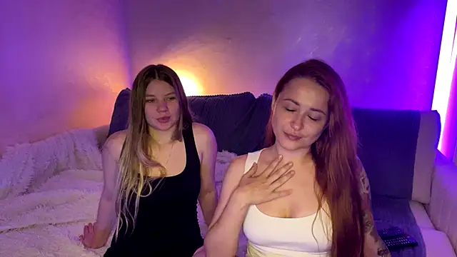 Snapshot of __2sya__ chatting on November 2, 2025, 1:49 pm 2sya online show from November 2, 2025, 1:49 pm