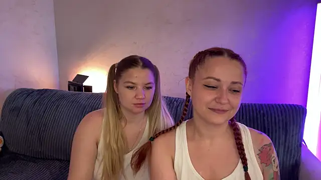 Snapshot of __2sya__ chatting on October 26, 2025, 1:33 pm 2sya online show from October 26, 2025, 1:33 pm