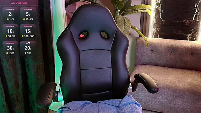 hannaa jhoonson online show from March 27, 2026, 8:10 pm