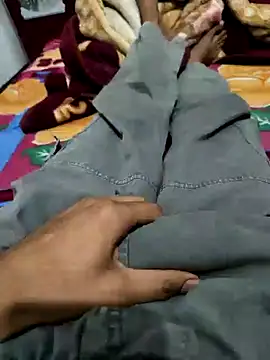 Snapshot of William390 chatting on January 13, 2025, 4:08 pm William390 online show from January 13, 2025, 4:08 pm