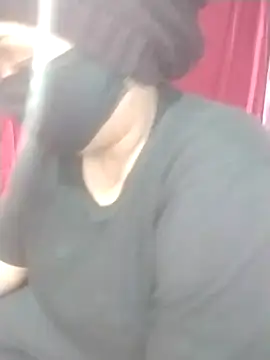 sexy wild girl9999 online show from December 29, 2024, 7:43 pm