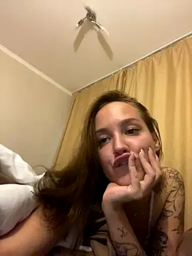 Snapshot of milkyWeyy chatting on September 27, 2025, 6:25 pm milkyWeyy online show from September 27, 2025, 6:25 pm
