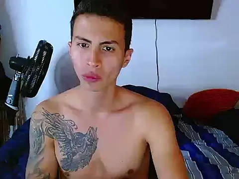 Snapshot of Velk_hot chatting on July 30, 2026, 12:26 pm Velk hot online show from July 30, 2026, 12:26 pm