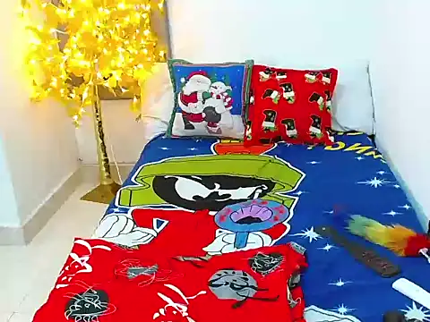 Velk hot online show from December 13, 2025, 8:04 pm