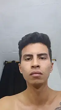 Snapshot of Velk_hot chatting on December 4, 2024, 3:42 am Velk hot online show from December 4, 2024, 3:42 am