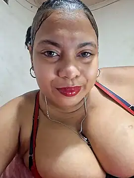 Snapshot of sexypaula-latina4u chatting on January 11, 2025, 7:49 pm sexypaula-latina4u online show from January 11, 2025, 7:49 pm