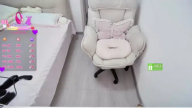 Snapshot of Feifei-cn chatting on July 2, 2026, 11:44 pm Feifei-cn online show from July 2, 2026, 11:44 pm