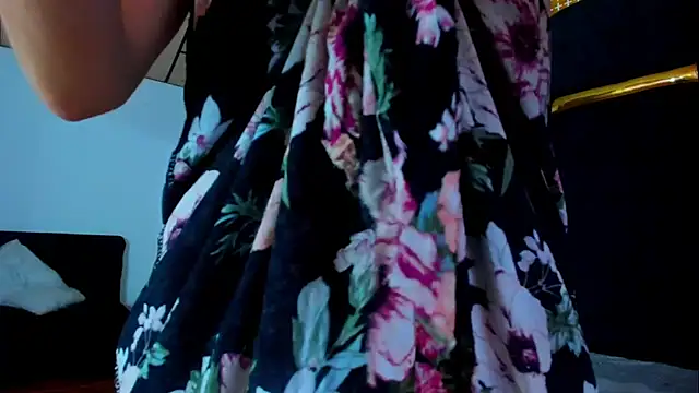 Snapshot of fulfill_fantasies1 chatting on October 7, 2025, 12:50 pm fulfill fantasies1 online show from October 7, 2025, 12:50 pm