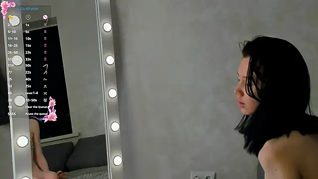 Snapshot of emilia_walton chatting on March 3, 2025, 3:54 pm emilia walton online show from March 3, 2025, 3:54 pm