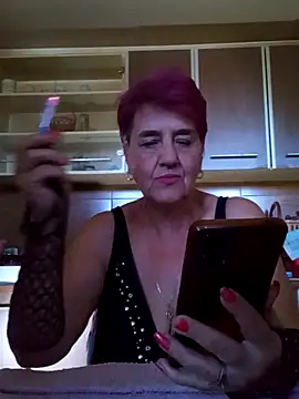 Snapshot of Ely_Elenita chatting on July 10, 2026, 7:52 am Ely Elenita online show from July 10, 2026, 7:52 am