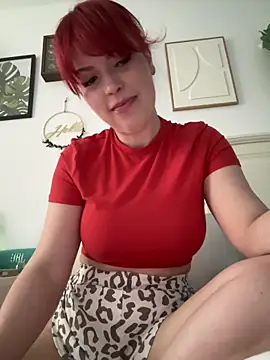 Snapshot of AylaRed chatting on March 25, 2026, 3:00 pm AylaRed online show from March 25, 2026, 3:00 pm