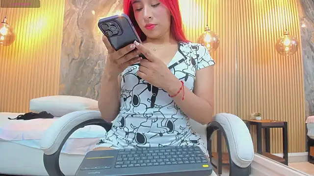 ella harper online show from March 23, 2026, 3:28 am