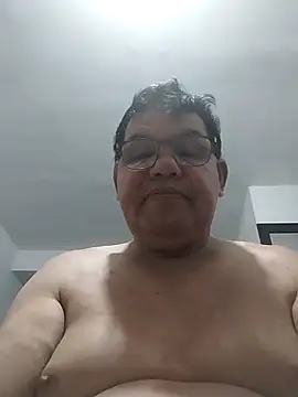 Snapshot of catatunboculion chatting on June 22, 2026, 8:44 am catatunboculion online show from June 22, 2026, 8:44 am