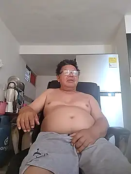 Snapshot of catatunboculion chatting on July 30, 2026, 11:20 am catatunboculion online show from July 30, 2026, 11:20 am