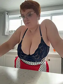 Sweetleeahxx online show from February 26, 2026, 3:12 pm