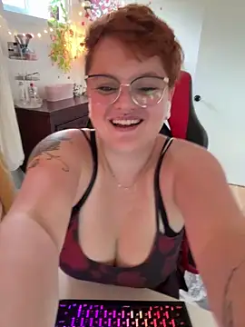 Sweetleeahxx online show from September 26, 2025, 12:23 pm